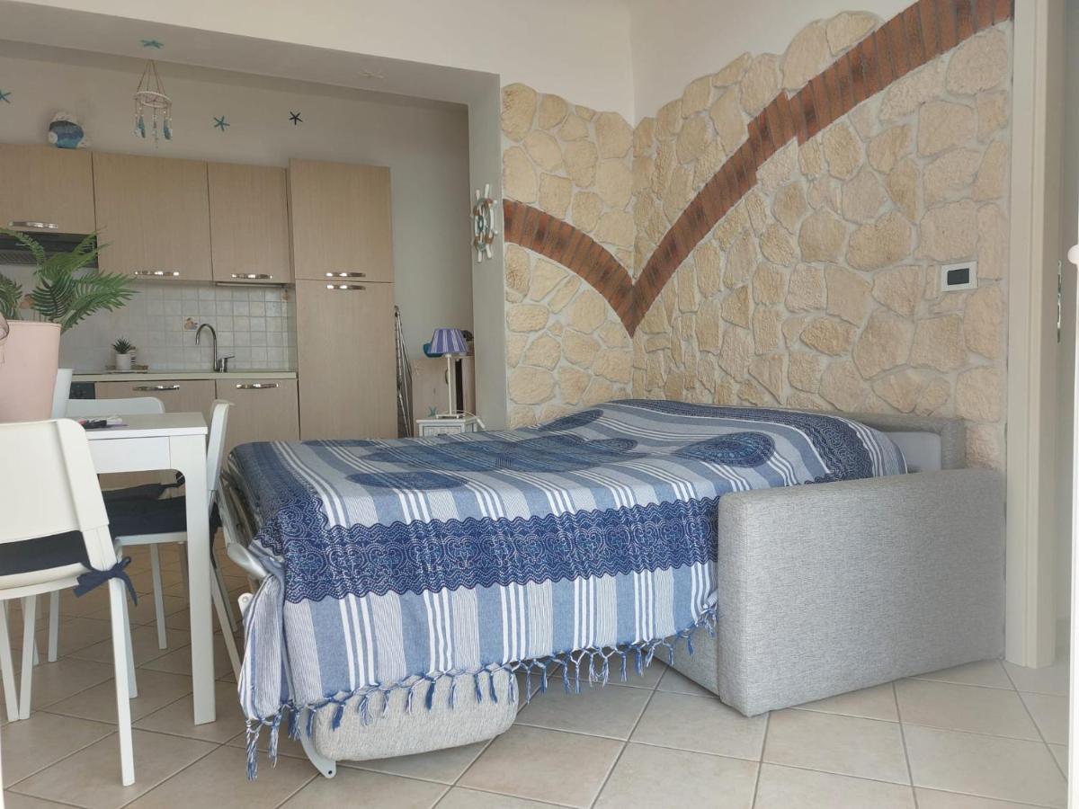 Ferienwohnung Una Finestra Sul Mare Monolocale Bergeggi Exterior foto